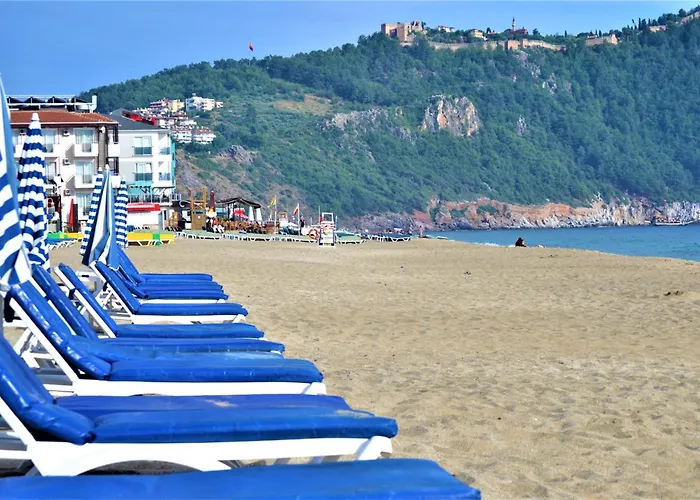 Aparthotel Select & 3*