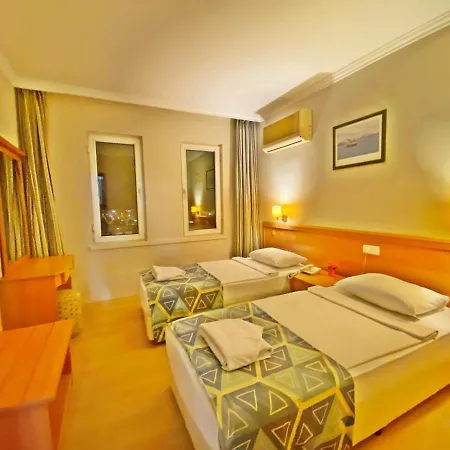 Select & Aparthotel 3*