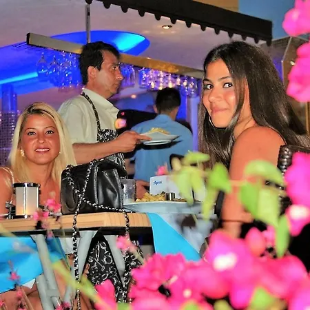 Aparthotel Select & Alanya