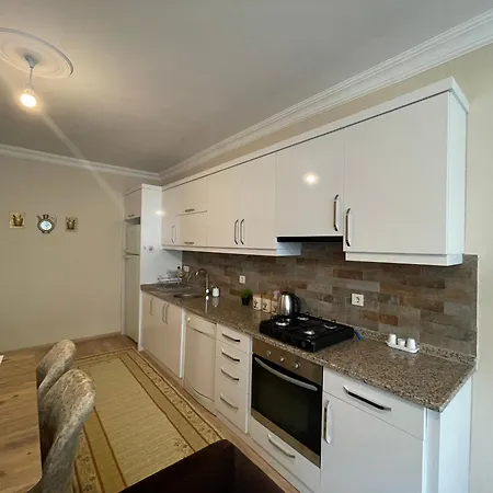 Apartmanhotel Select & 3*