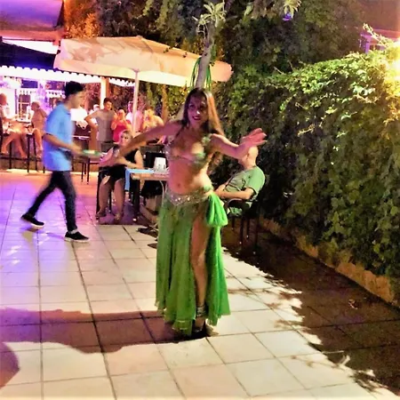 Apartmanhotel Select &