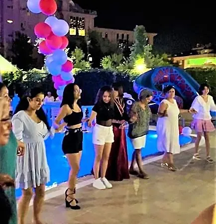 Select & Alanya