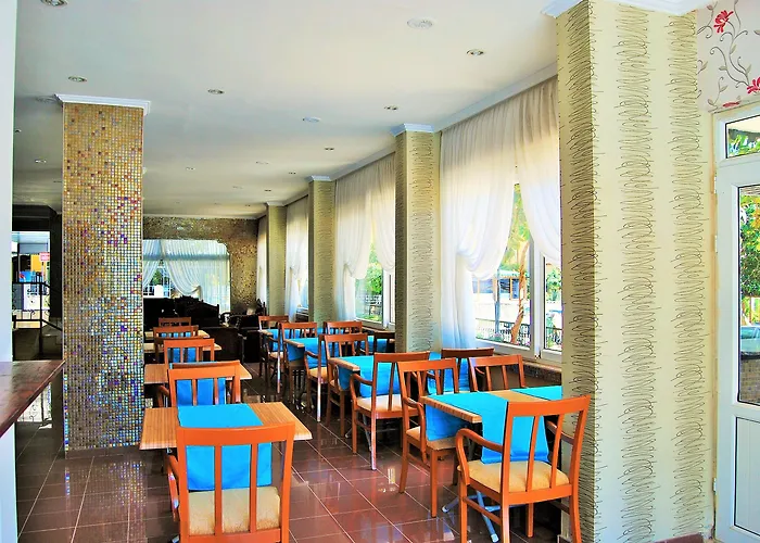 Select & Aparthotel 3*