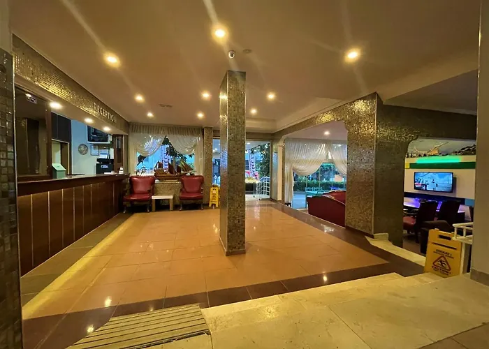 Select & Aparthotel 3*