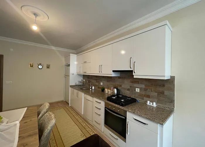 Apart-hotel Select & 3*