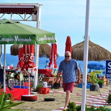 Select & 公寓式酒店