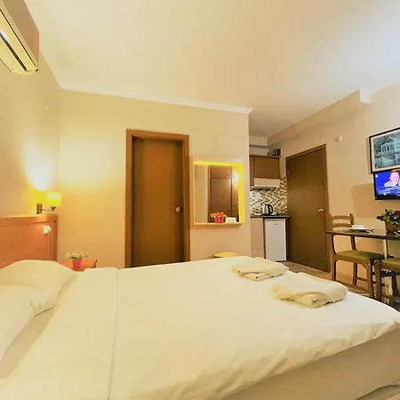 Select Suit&apart Aparthotel 3*